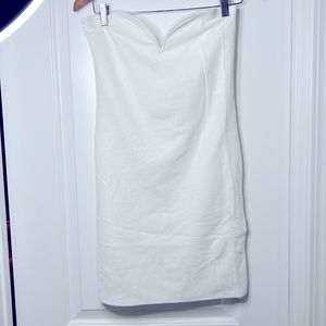 White strapless dress